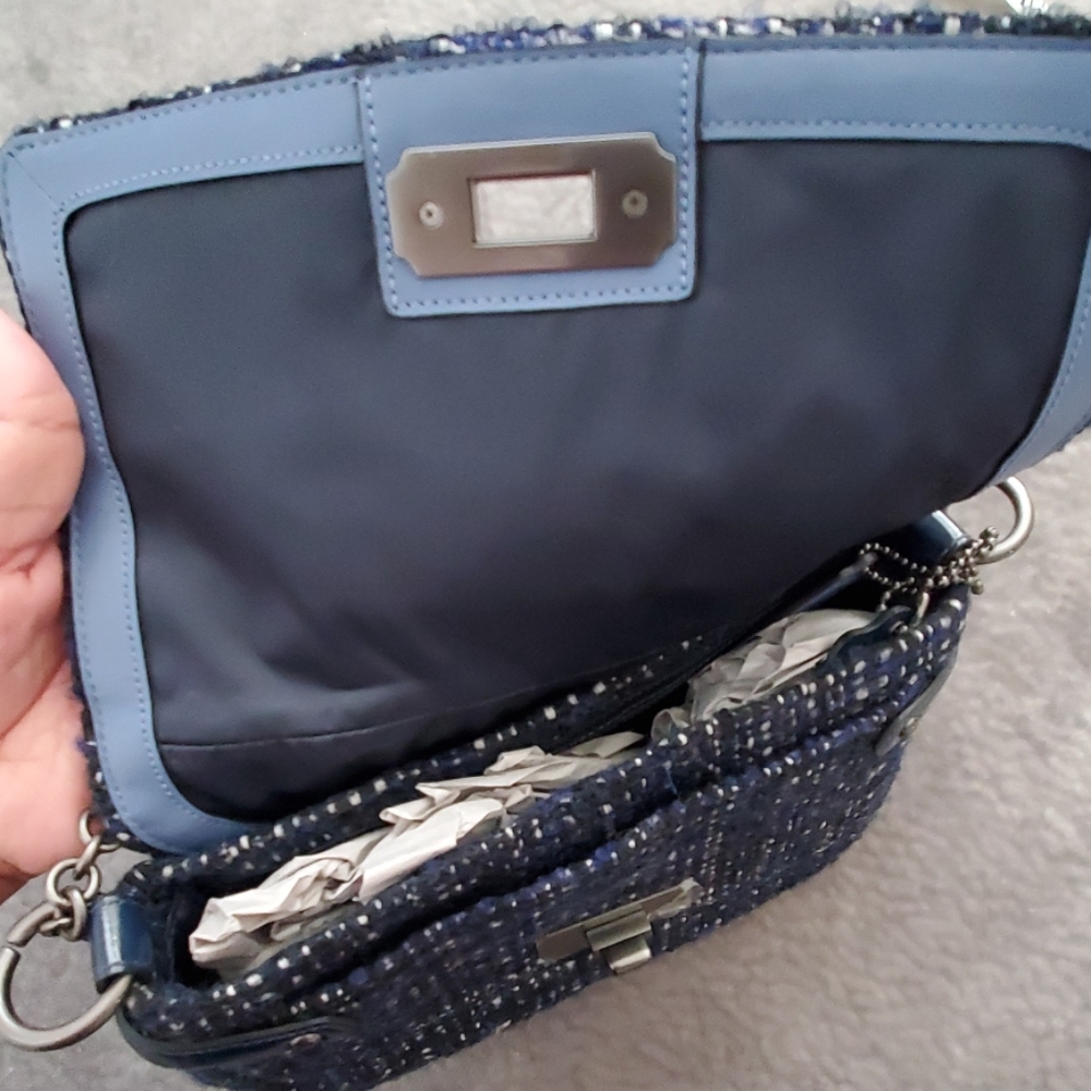 Purse - Picture 5 of 8